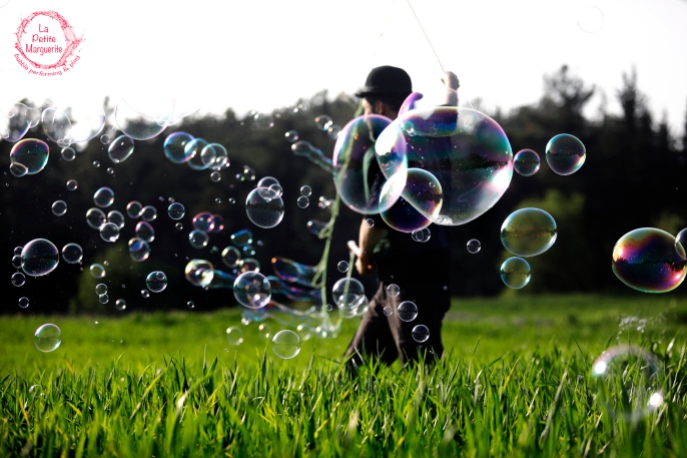 Ο κήπος των ευχών | Bubble Parade | bubbleperforming.com 03